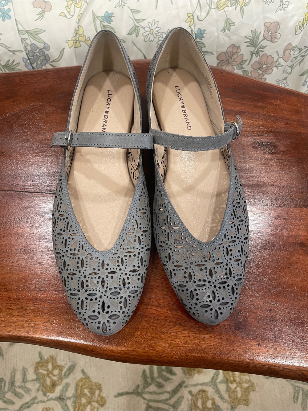Lucky Brand Gray Laser-Cut Mary Jane Flats with Strap